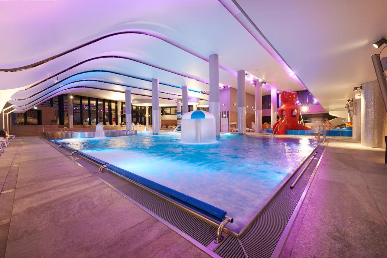 Vacationclub - Pilsudskiego 10B Apartament 2 Swinoujscie Bagian luar foto